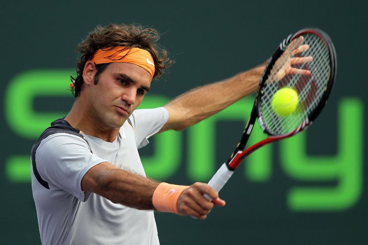 Федерер с 13-и пореден полуфинал