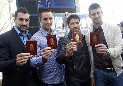 Дипломатически паспорти за сръбските герои