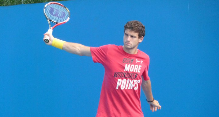 ATP нареди Димитров сред обещаващите играчи за 2012