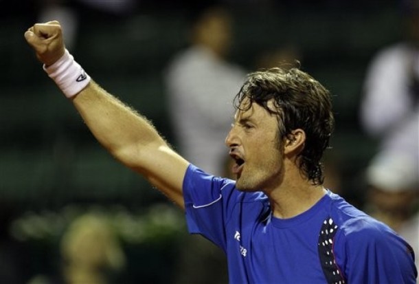 Фереро ще запише нова победа на клей