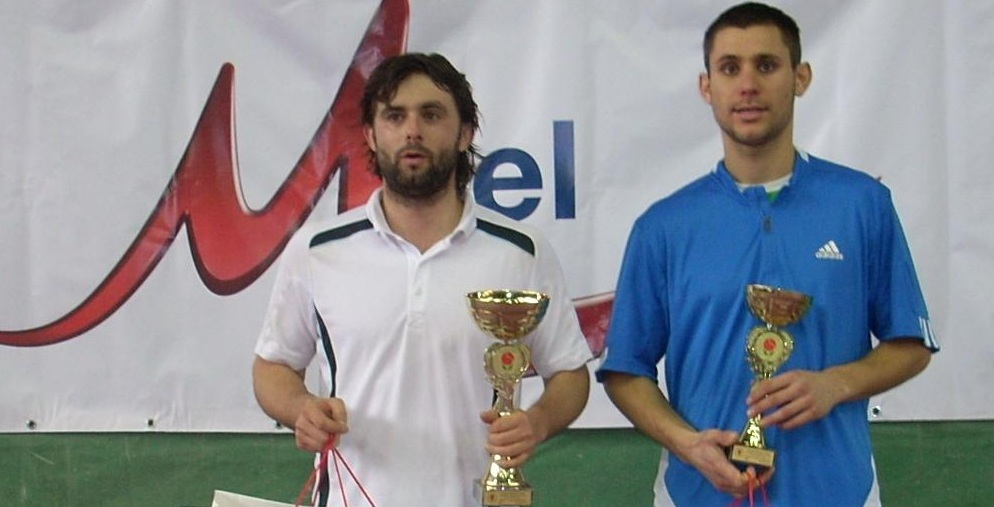 Тодор Енев спечели за втори път държавното първенство в зала