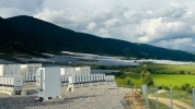 Соларс Енерджи и 360 Energy откриха нов хибриден ВЕИ парк край гр. Мъглиж