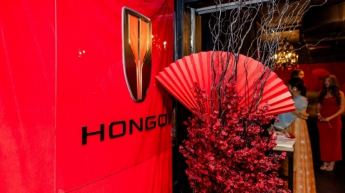 Китайската премиум марка автомобили HONGQI стъпи официално на българския пазар