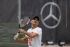 Федерер е на победа от първото място в света